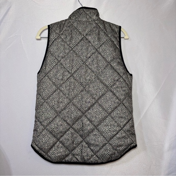 J. Crew Factory Womens Black and White Herringbone Quilted Puffer Vest Size XS - Picture 5 of 9